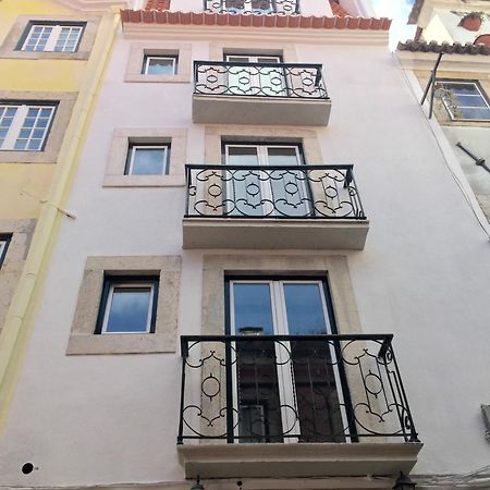 Bairro Alto Studio Apartments - By Lu Holidays Лиссабон Экстерьер фото