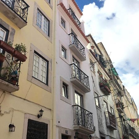 Bairro Alto Studio Apartments - By Lu Holidays Лиссабон Экстерьер фото