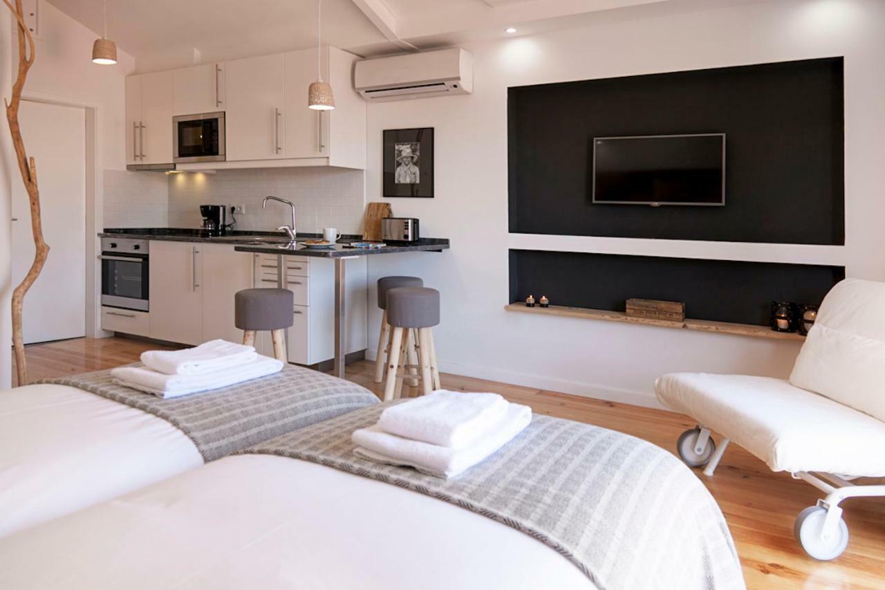 Bairro Alto Studio Apartments - By Lu Holidays Лиссабон Экстерьер фото