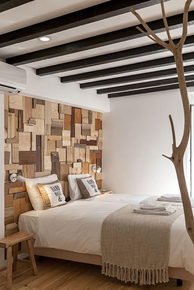 Bairro Alto Studio Apartments - By Lu Holidays Лиссабон Экстерьер фото
